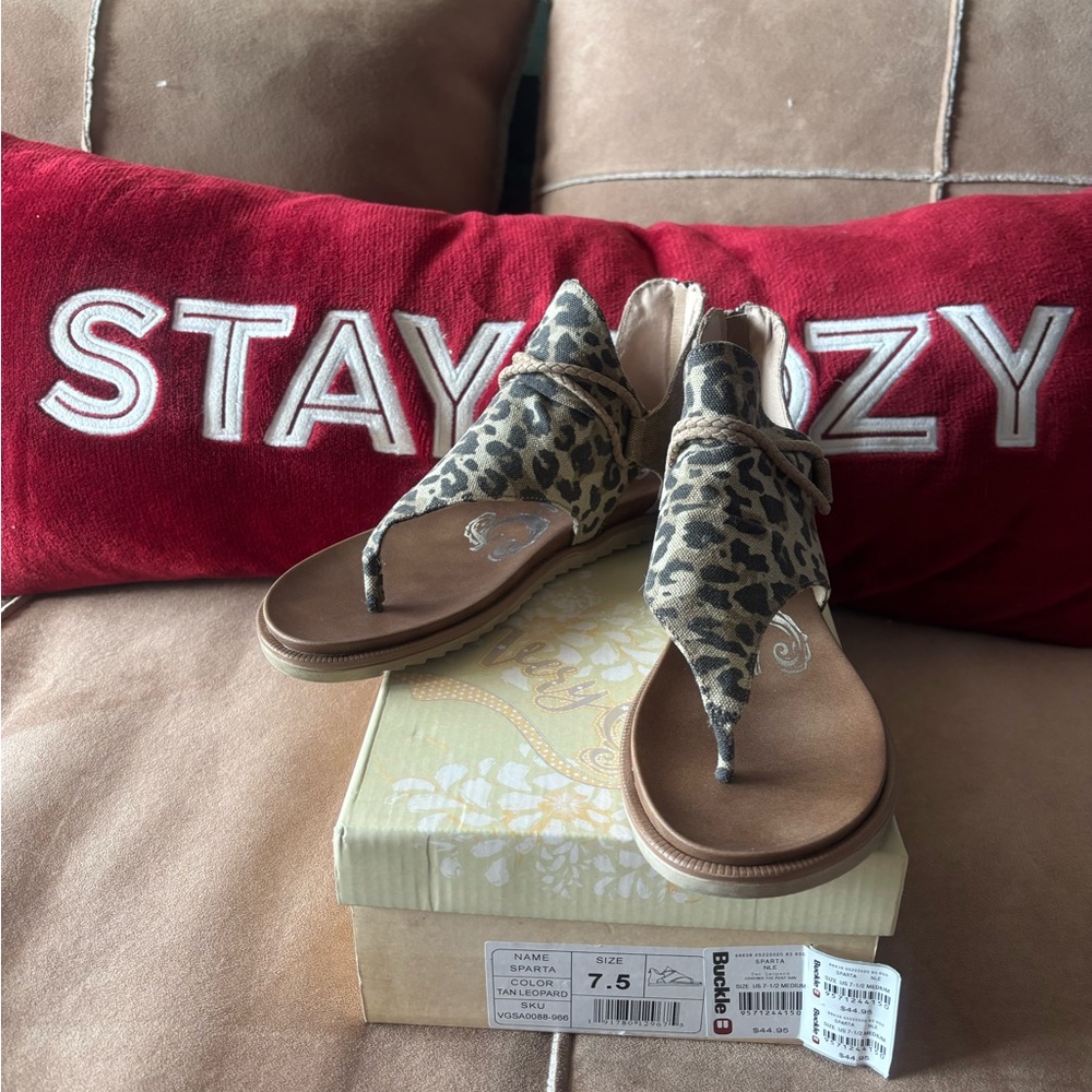 Very G Leopard Print Sandals
